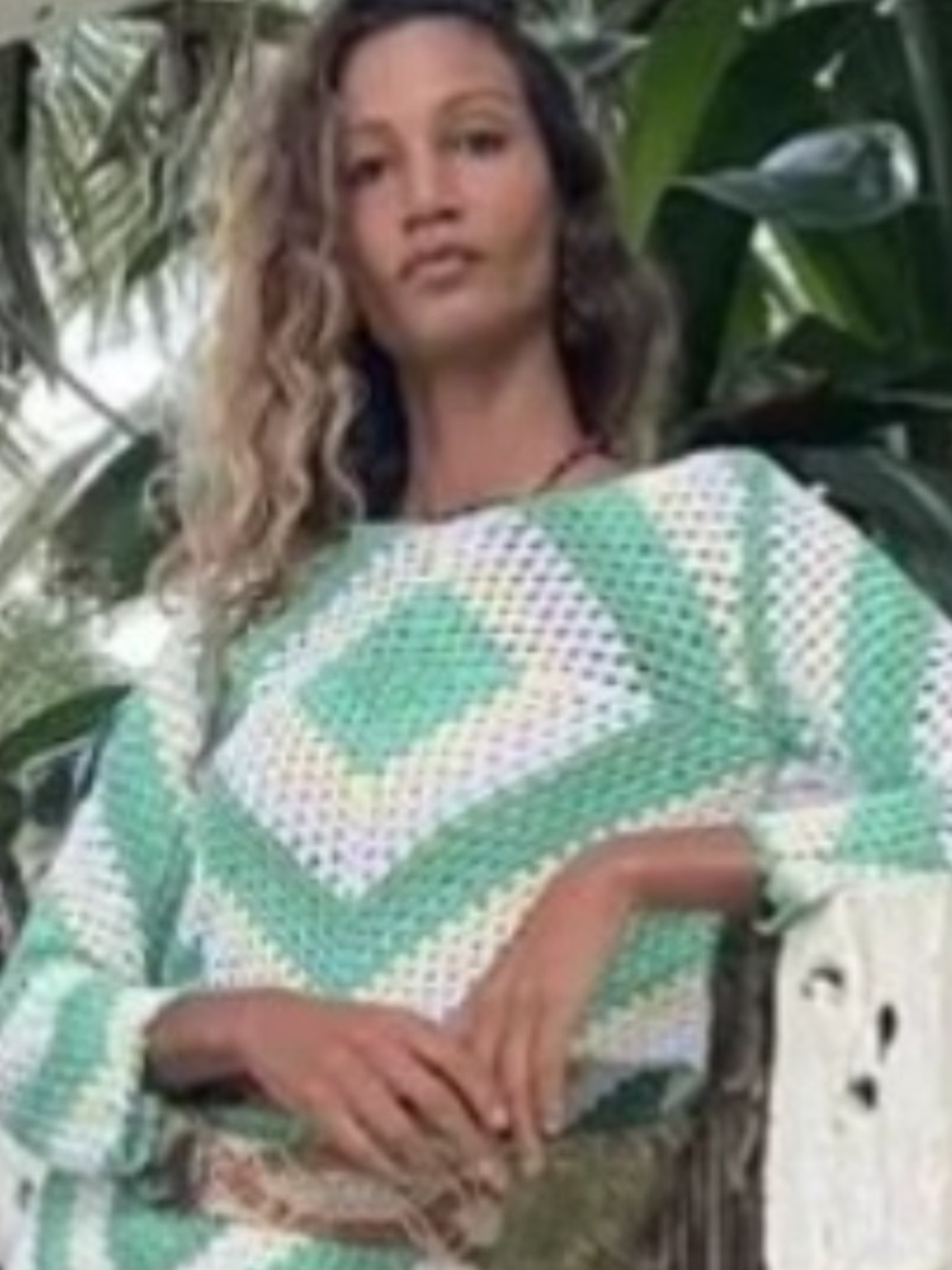 Chasing Unicorns Forever Young Crochet Top Set L